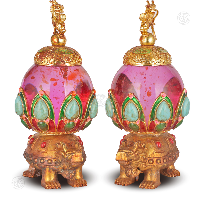 铜鎏金多宝莲花兽钮宝瓶（一对）