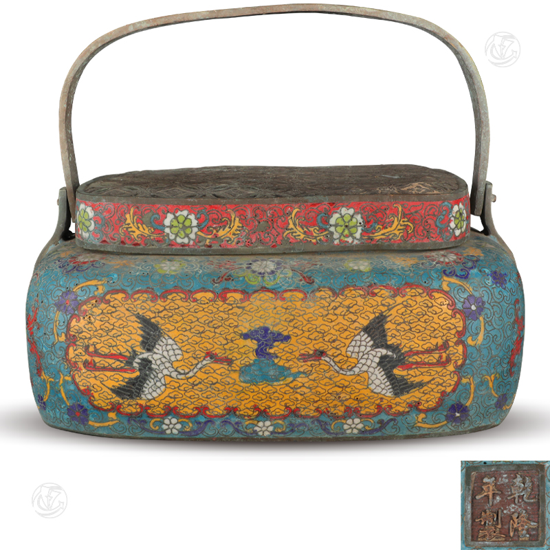 乾隆年制款景泰蓝暖炉